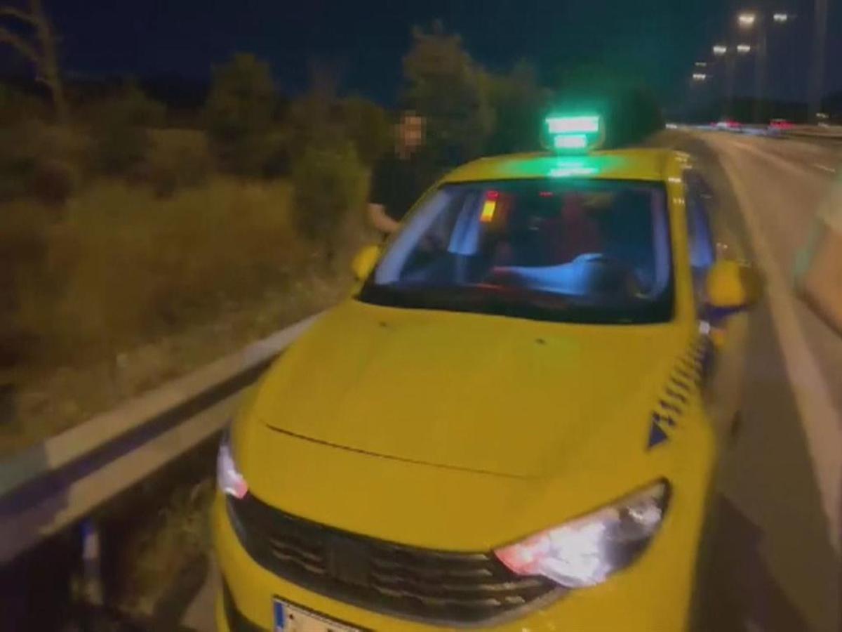 İstanbul'da takside yakalanan göçmenler ve polis operasyonu.