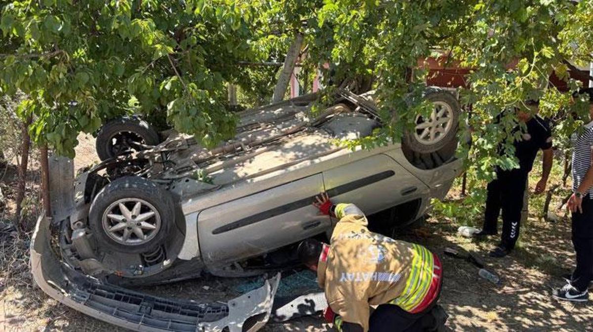 Hatay'da bahçeye uçan otomobilin sürücüsü yaralandı