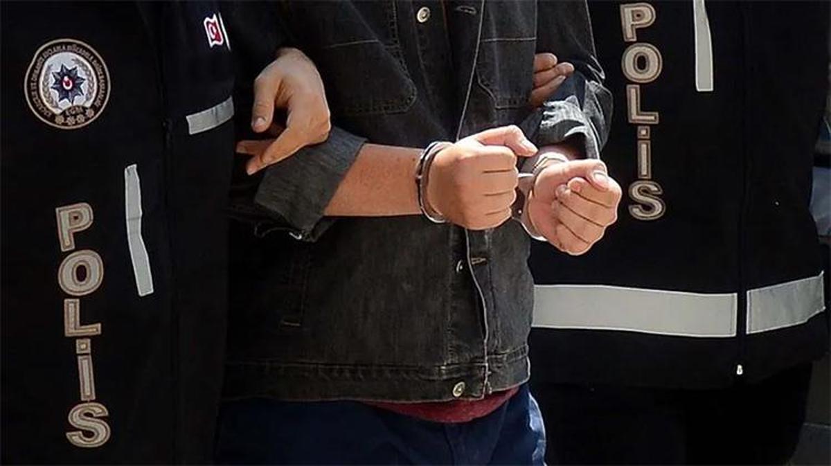 Ünlü isimlere yönelik uyuşturucu operasyonu kapsamında gözaltına alınan şahıslar.