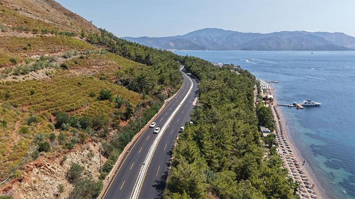 Marmaris İçmeler'de yenilenen yol