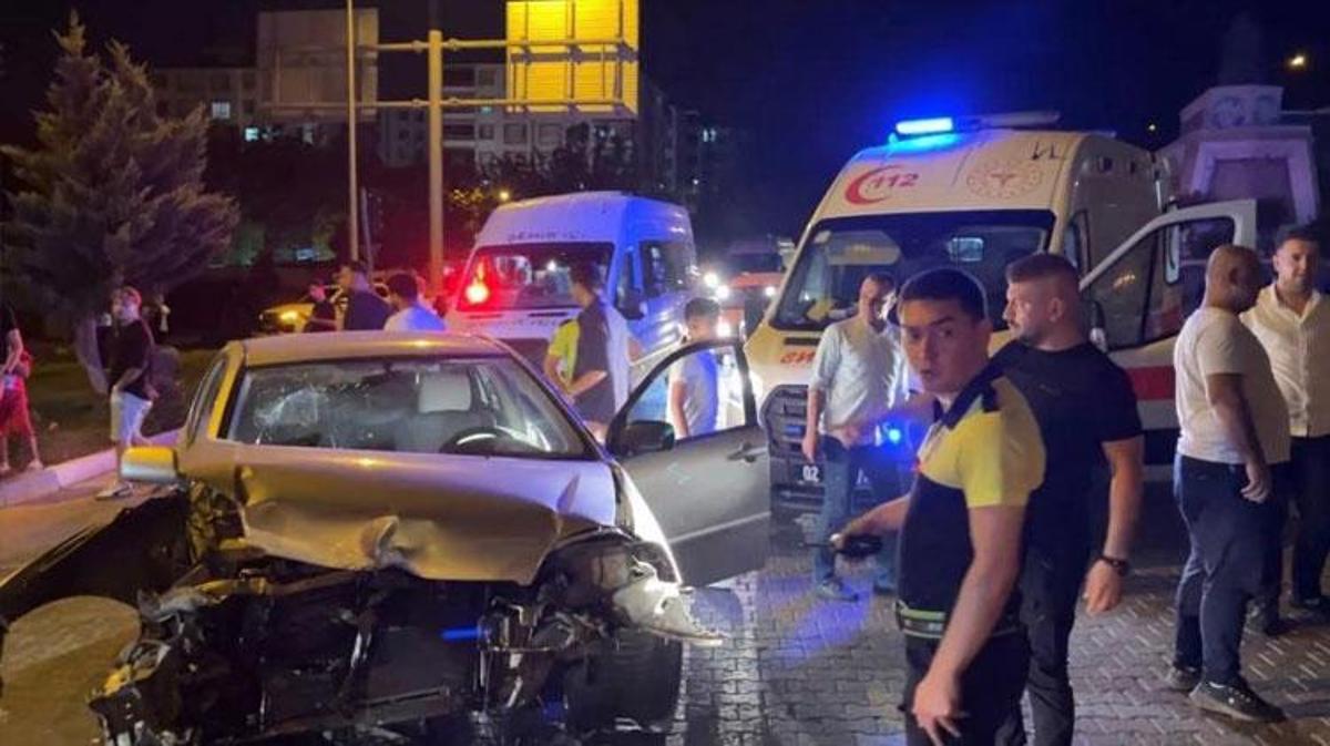 Adıyaman'da trafik kazası sonrası olay yeri