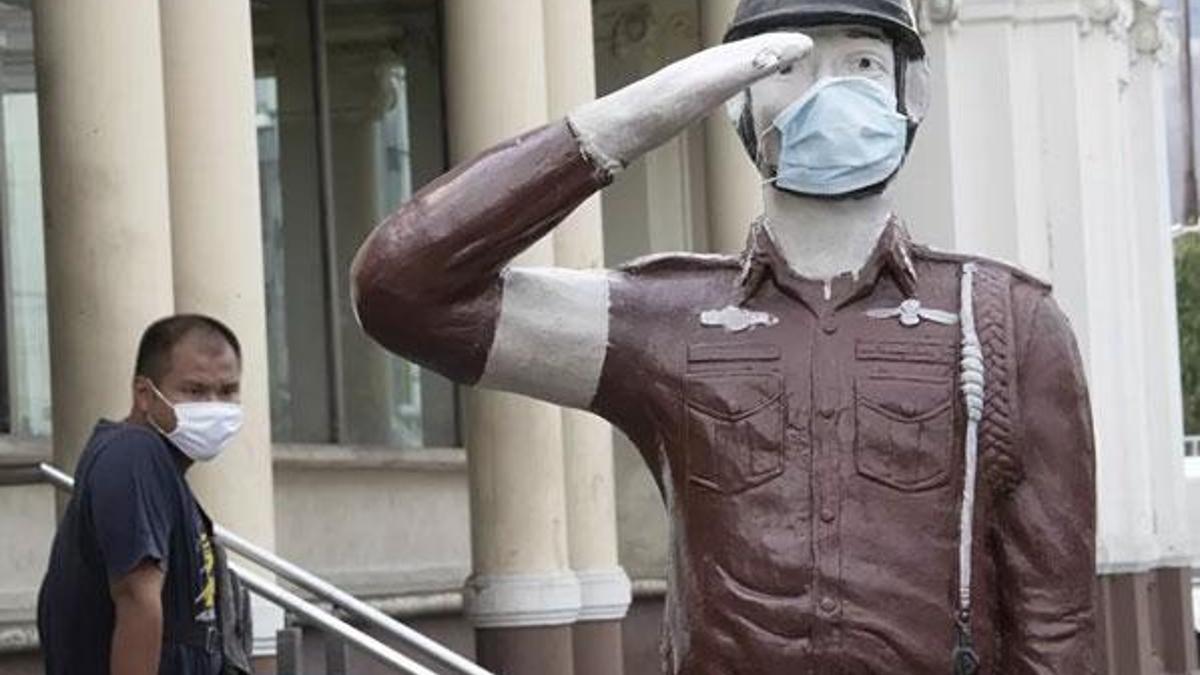 Para ve hapis cezası bile var: Salgınla ilgili 1 Nisan şakalarından uzak durun!