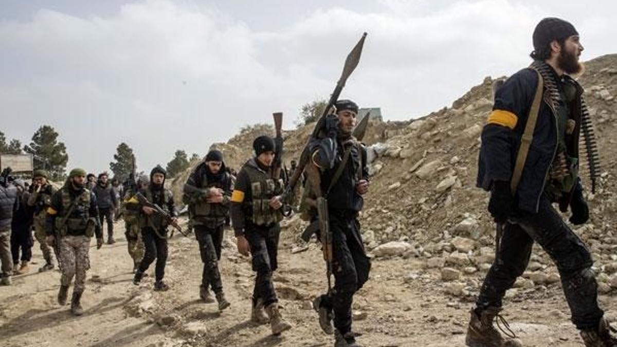 Barış Pınarı Harekatı Bölgesi'ne sızmaya çalışan 4 YPG/PKK'lı terörist  öldürüldü