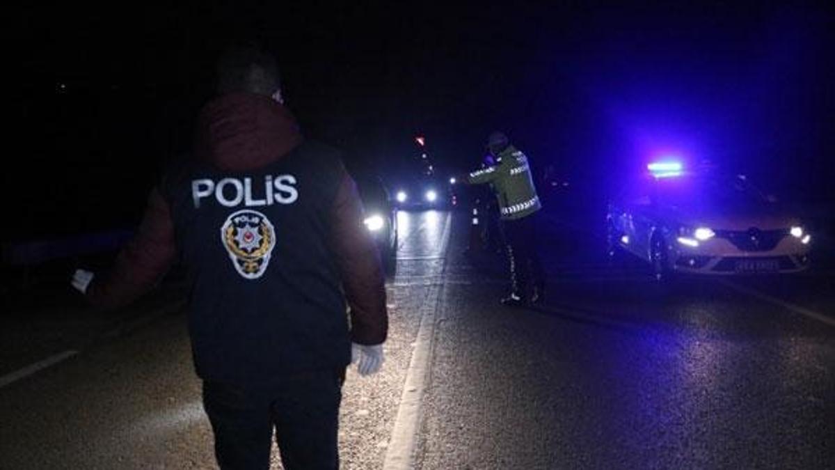 Yasak başladı! Giriş-çıkışlar durduruldu