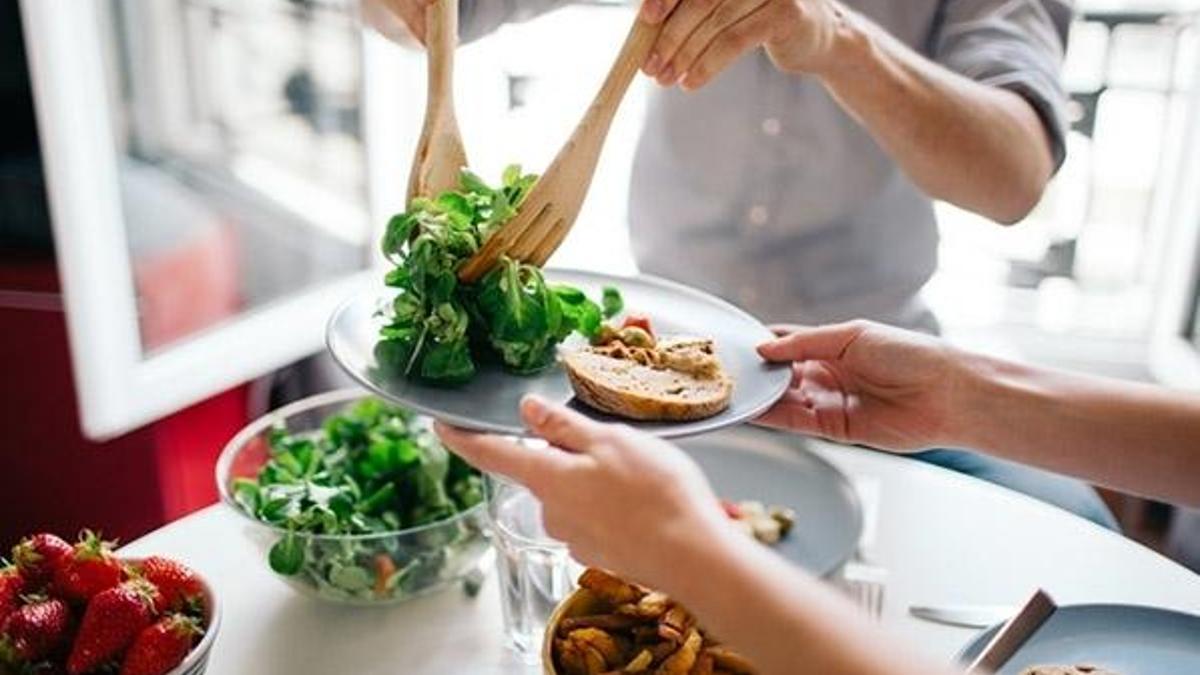 Diyetisyenden corona sürecinde sağlıklı beslenme önerileri