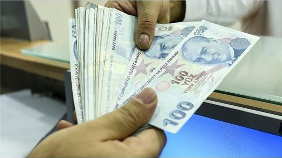 Emeklilere bayram ikramiyesi ne zaman verilecek? İşte emekli bayram ikramiyesi ödeme takvimi