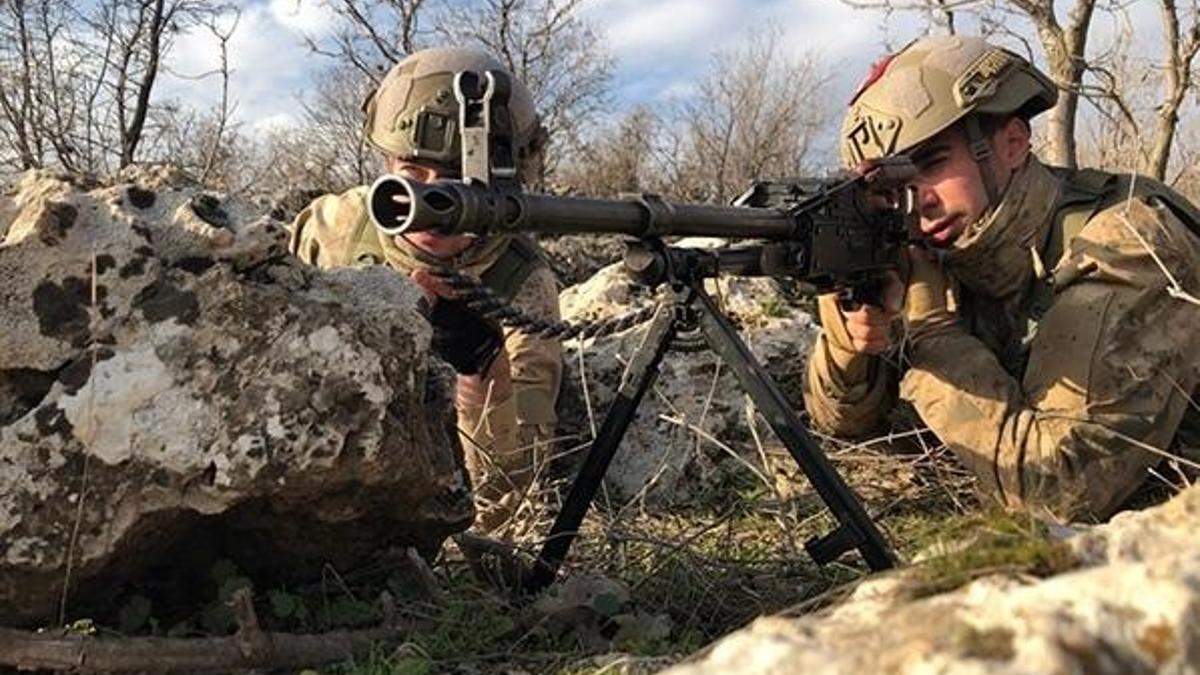 Fırat Kalkanı ve Barış Pınarı Harekatı bölgelerinde 9 terörist etkisiz  hale getirildi
