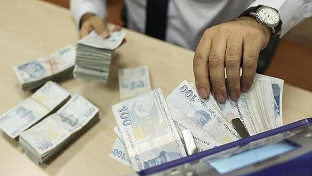 Emekli ikramiyeleri bugün yatmaya başlıyor! Ramazan Bayramı ikramiyesinin verileceği tarihler!