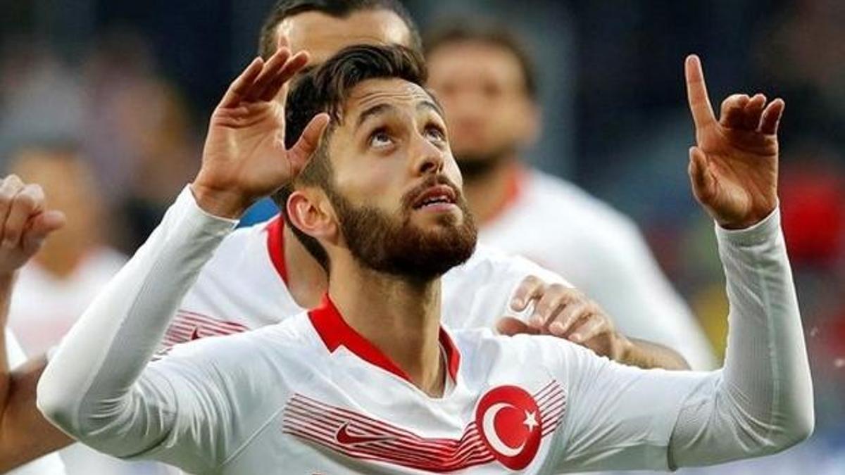 Milli futbolcu Yunus Mallı, corona virüs nedeniyle karantinada!