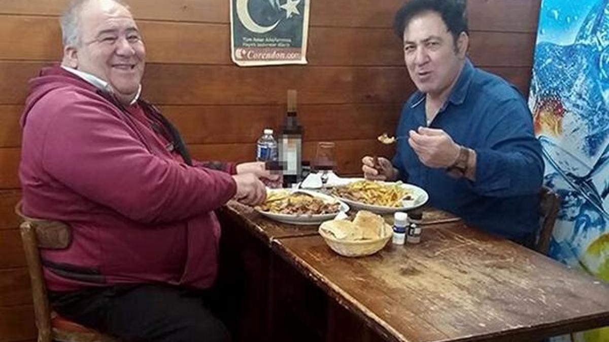 Fransa'da coronadan ölen Türk'ün kuzeni de virüsten hayatını kaybetti