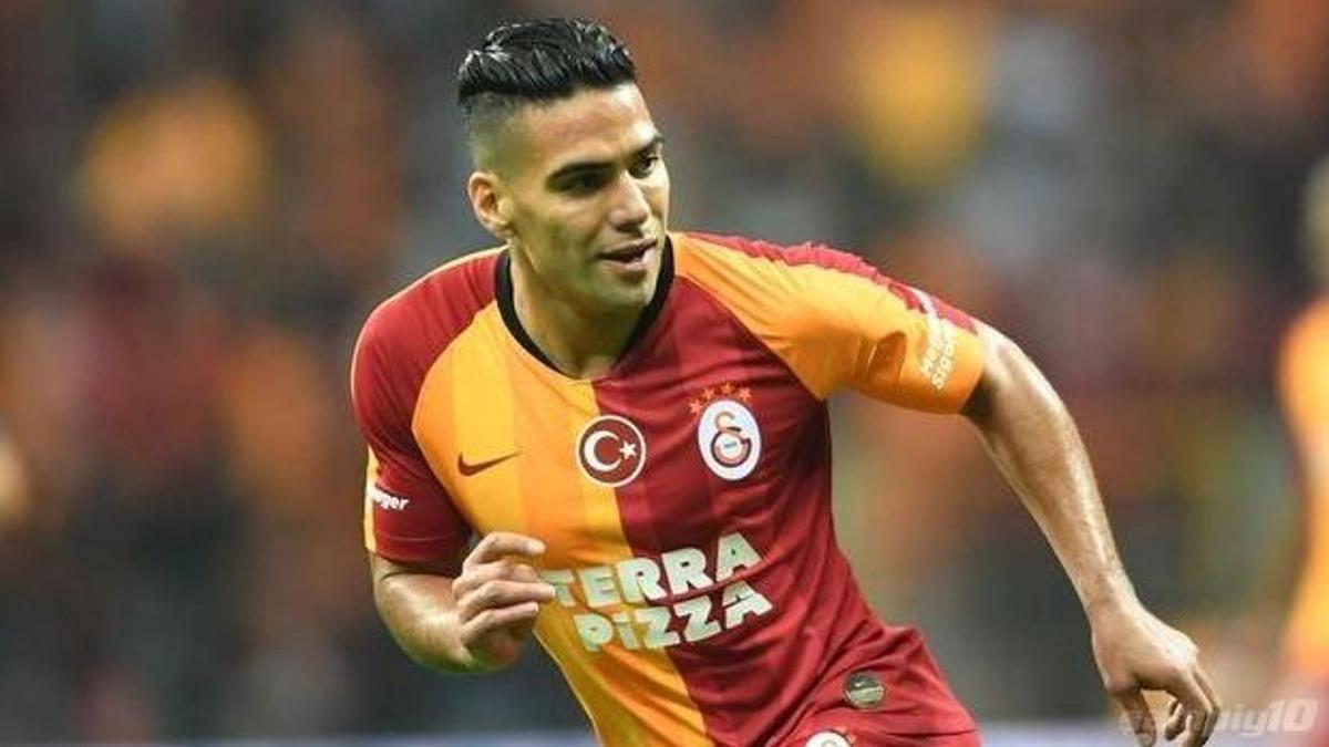 Galatasaray-Radamel Falcao rüyası sona eriyor