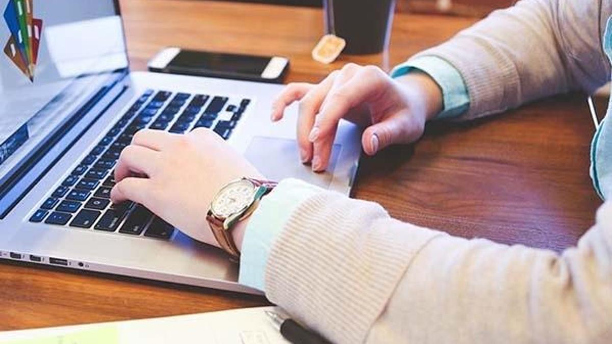 AÖF sınavı ne zaman, hangi tarihte yapılacak? İnternet üzerinden AÖF sınavı nasıl yapılacak?