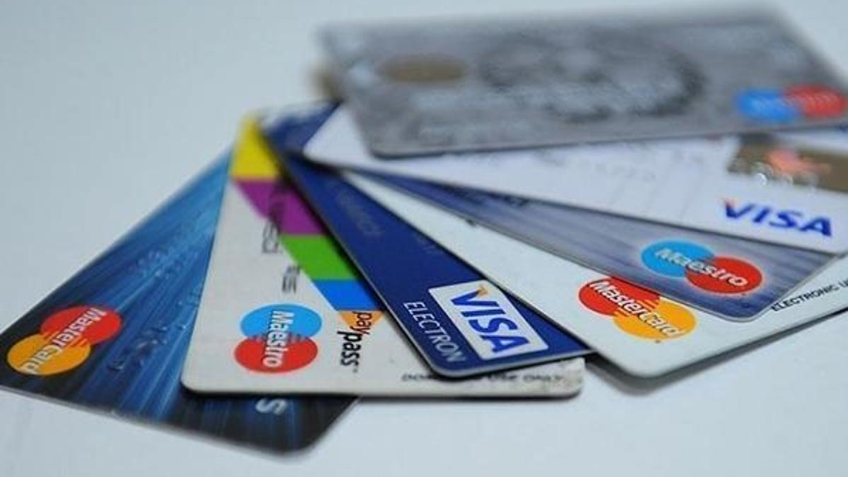 Ticaret Bakanlığı'ndan kredi kartı sahiplerine uyarı!