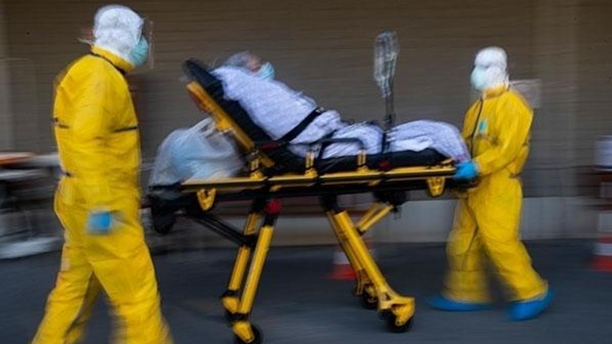 Singapur'da Kovid-19 vaka sayısında rekor artış