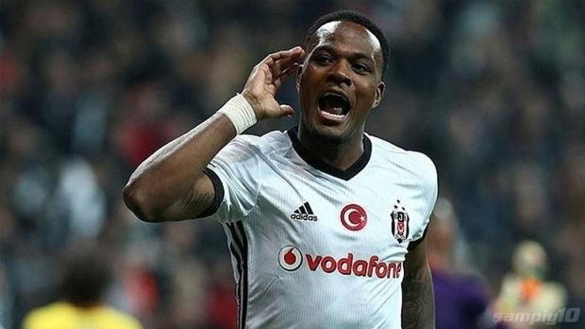 Leeds United, Cyle Larin için kesenin ağzını açtı!