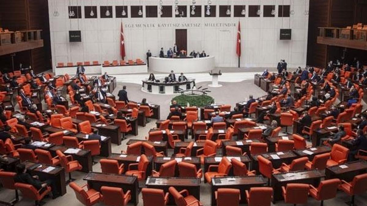 Corona virüs salgınına karşı ekonomik önlemler içeren kanun teklifi Genel Kurulda kabul edildi