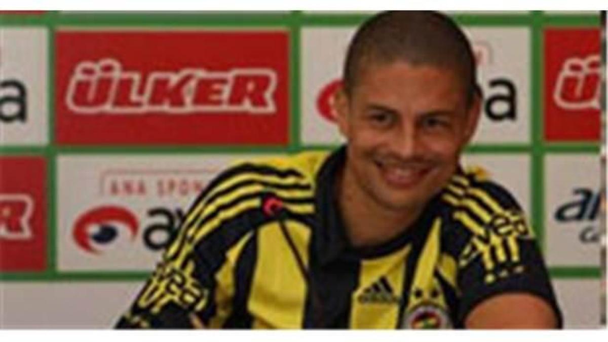 Alex'e yeni sözleşme!
