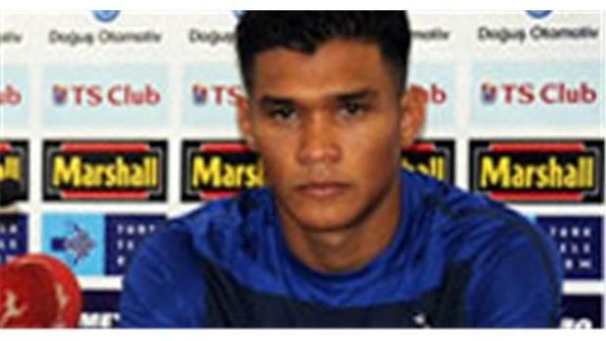 Teofilo resmen Racing'te