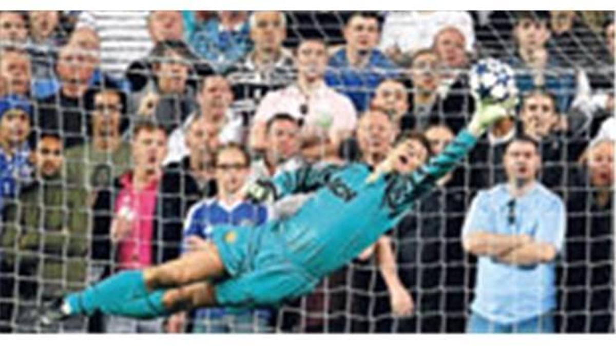 O kaleci Van der Sar