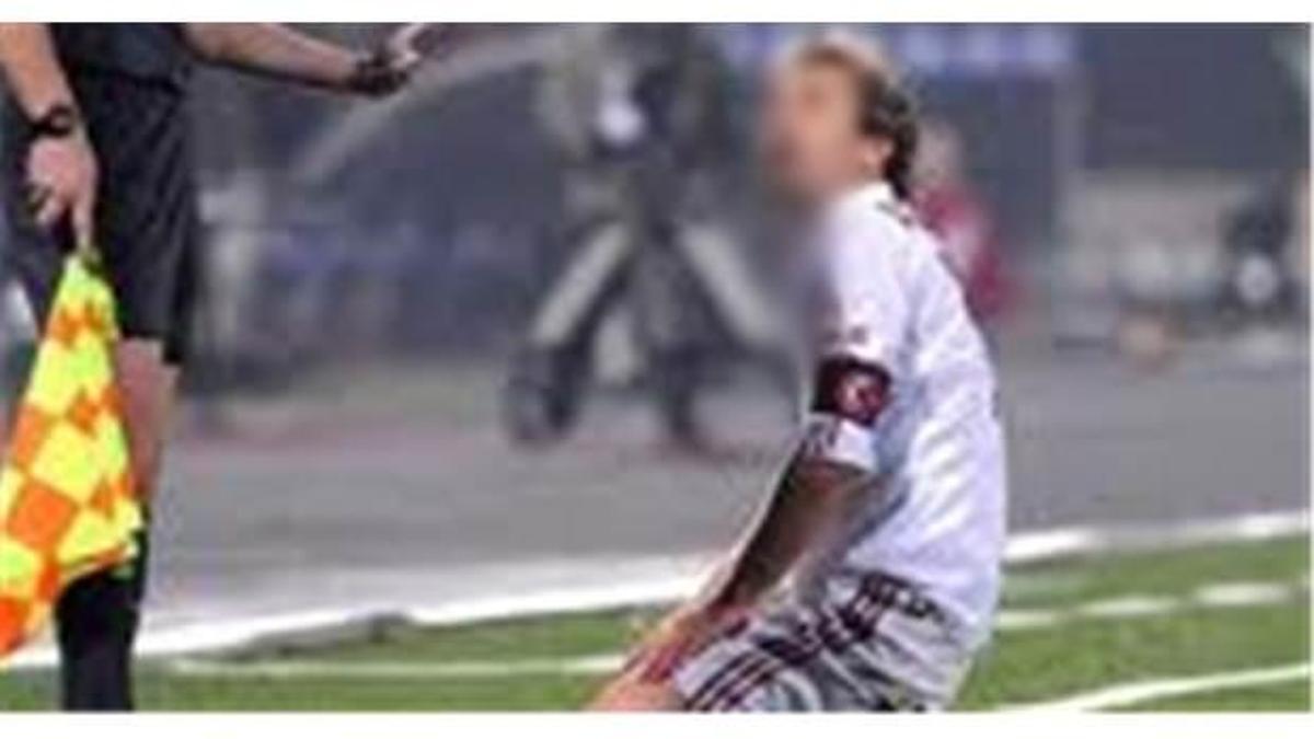 Ünlü futbolcu bırakıyor!