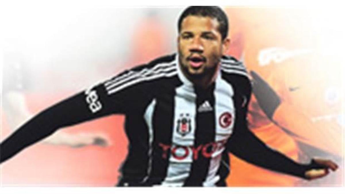 United’da Bebe sevinci
