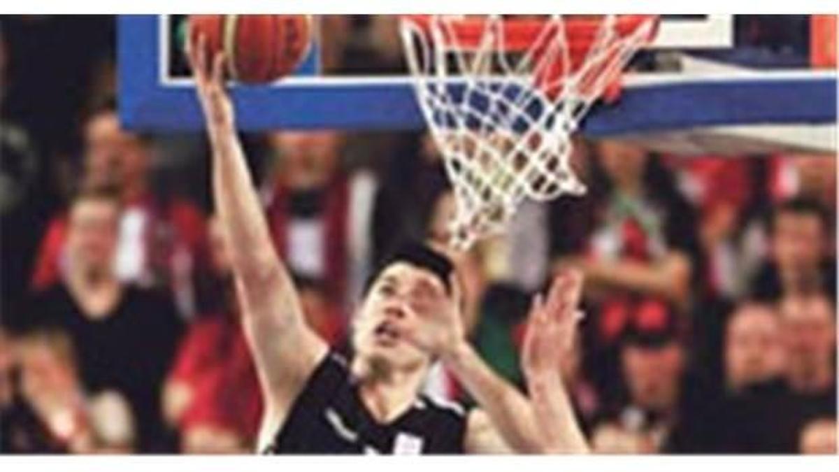 Kartal finale gazladı