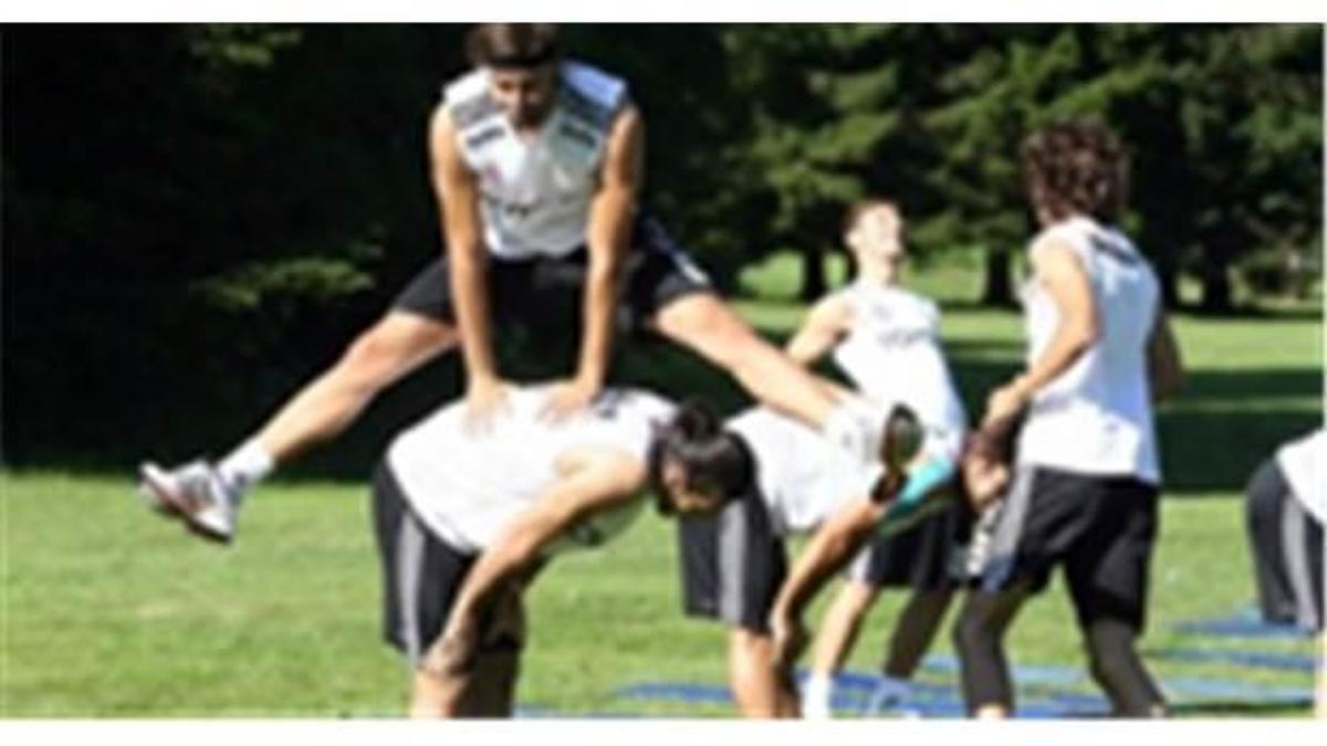 5 futbolcunun biletini kesti