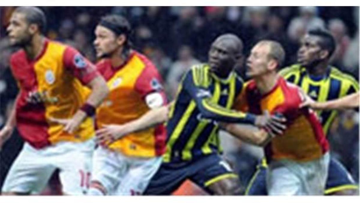 Derbi öncesi sürpriz karar