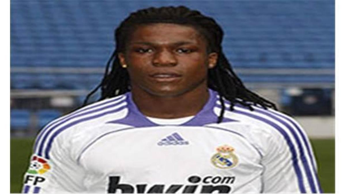 G.Saray'da Drenthe sesleri!