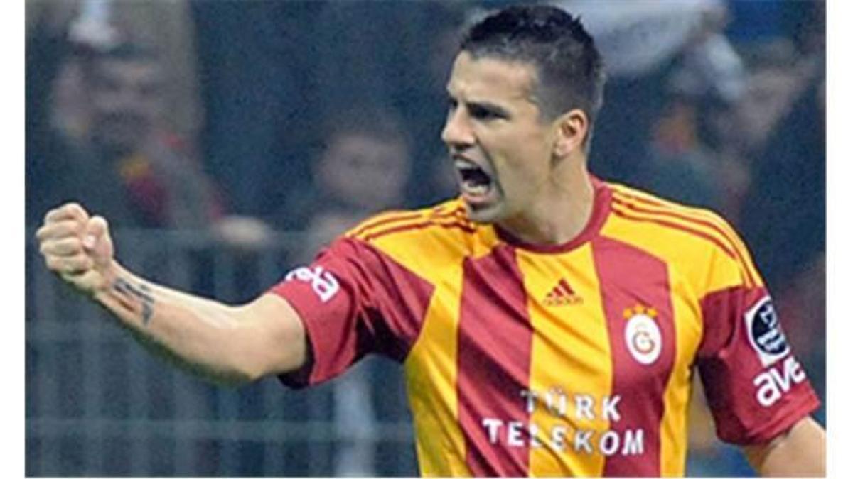 Milan Baros kızdırıyor