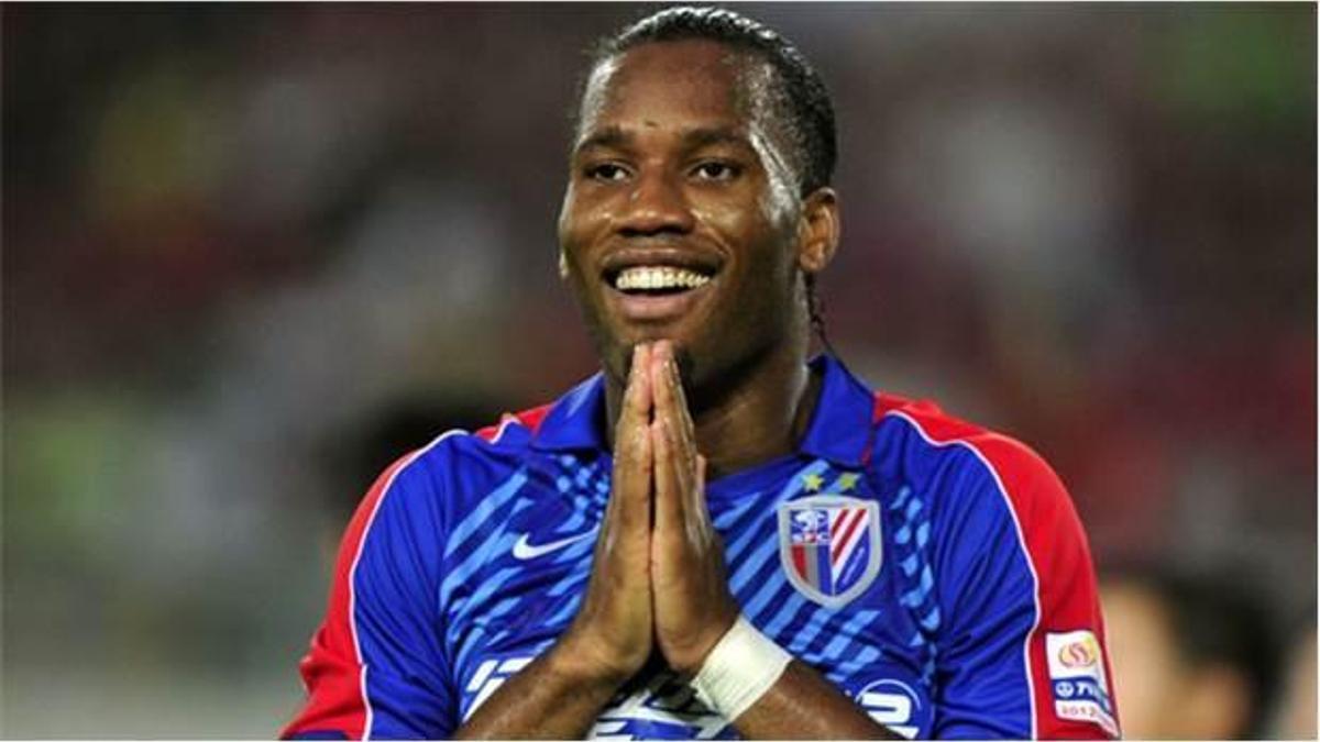Drogba'dan Chelsea'ye şok çalım!