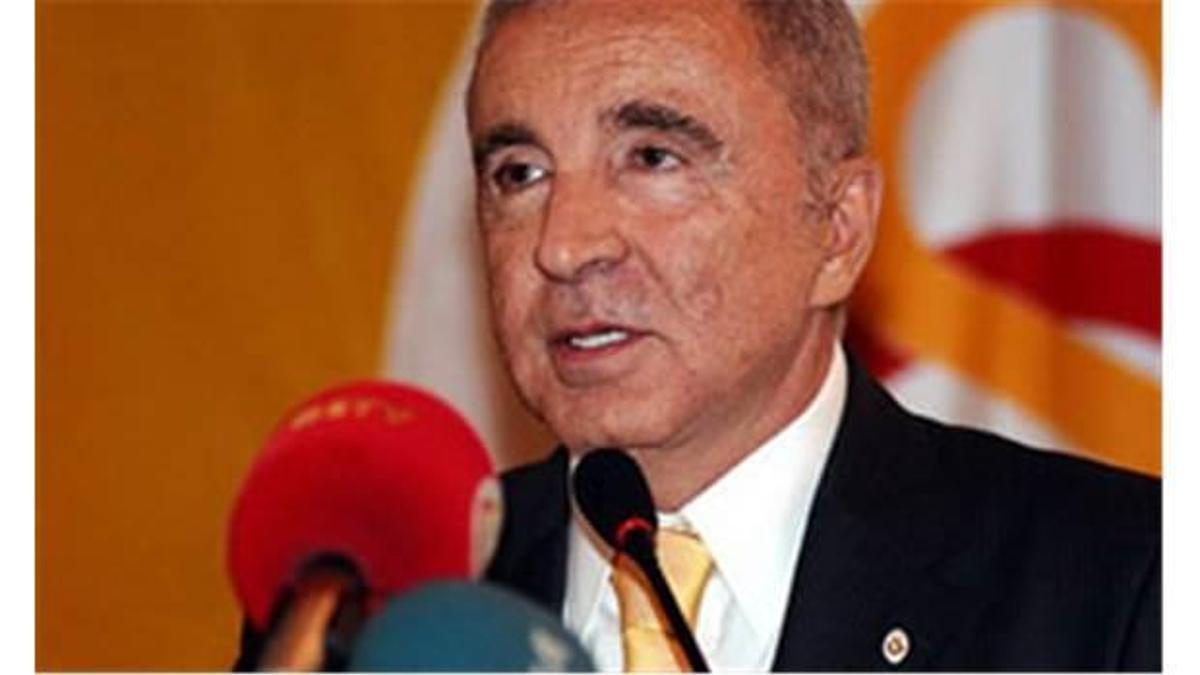 Canlı yayında transfer açıklaması!