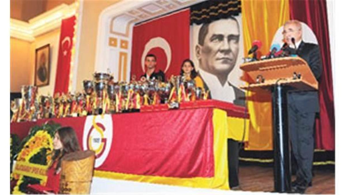 ‘Geleceğe odaklanalım’