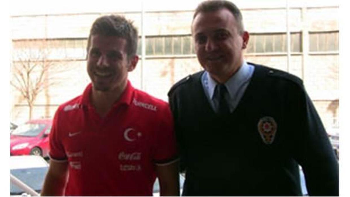 Emre İzmir Adliyesi'ne gitti