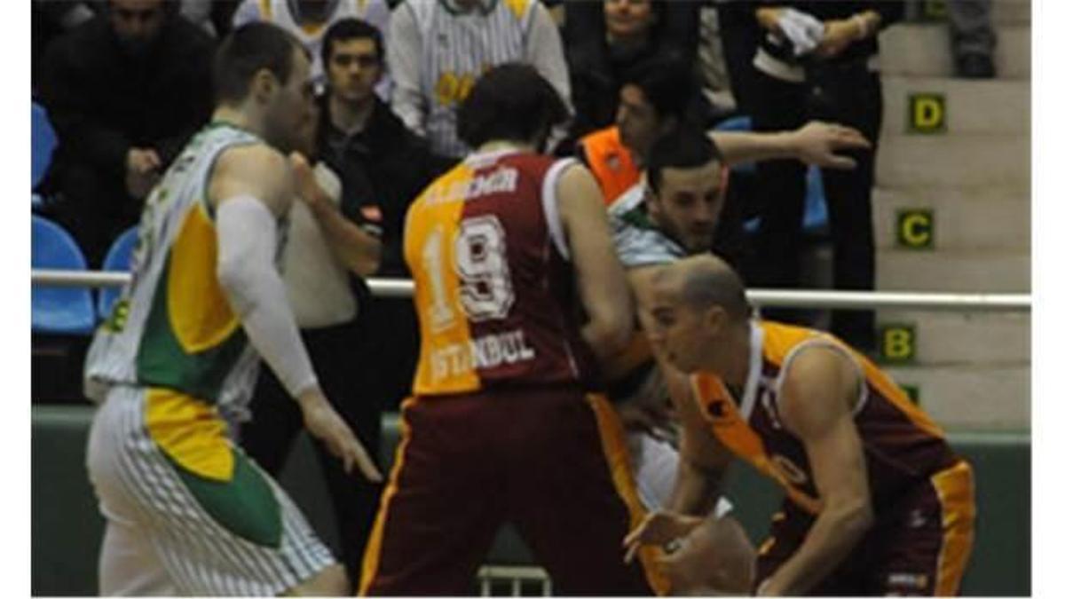 Aslan yine kazandı