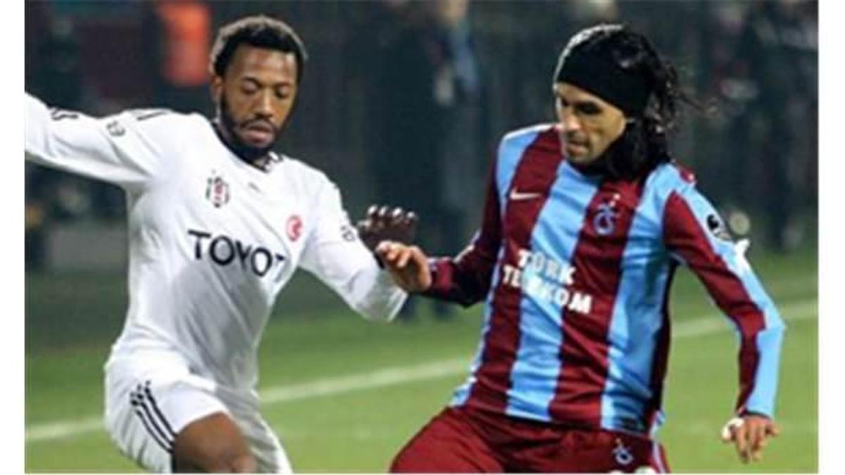 Fırtına bir ilk peşinde