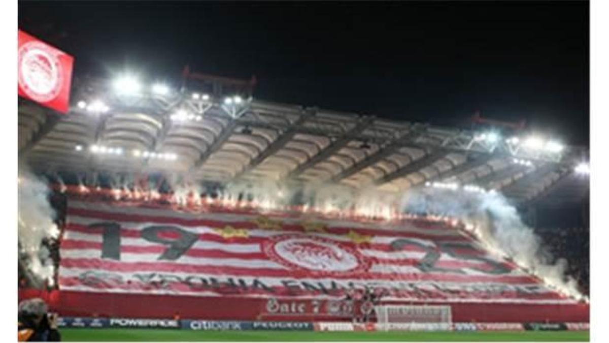 Şampiyon Olympiakos!