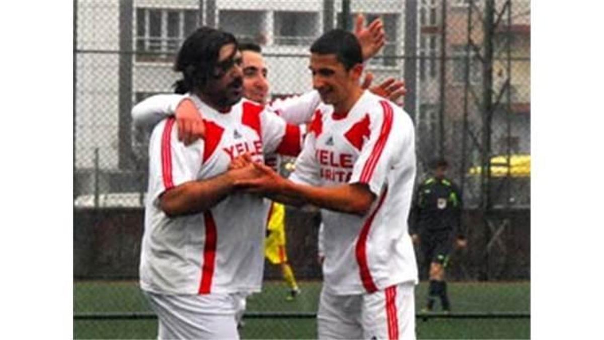 Döndü ve ilk maçında gol attı!