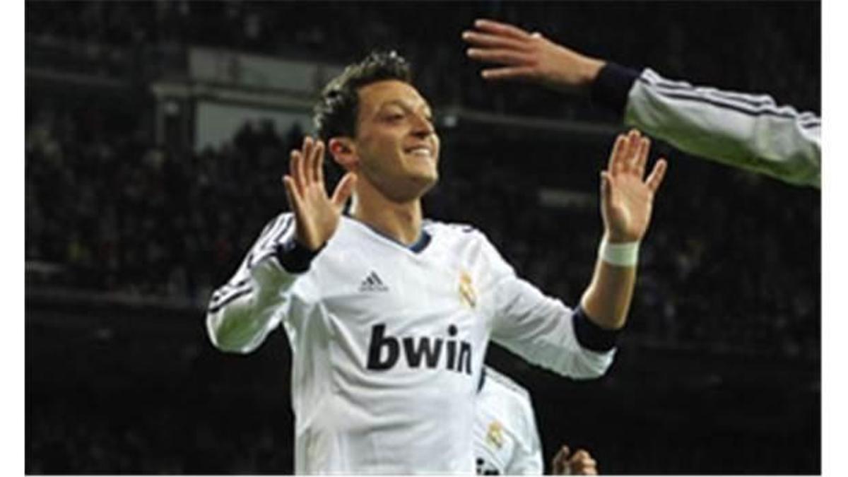 Mesut'un kıymeti artıyor