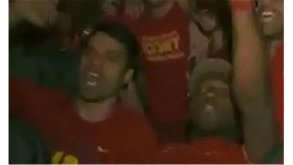 Uçakta Drogba şov!