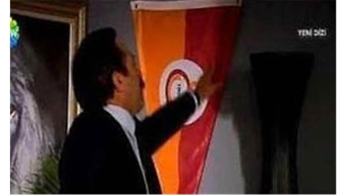 O sahne yüzünden işinden oldu!