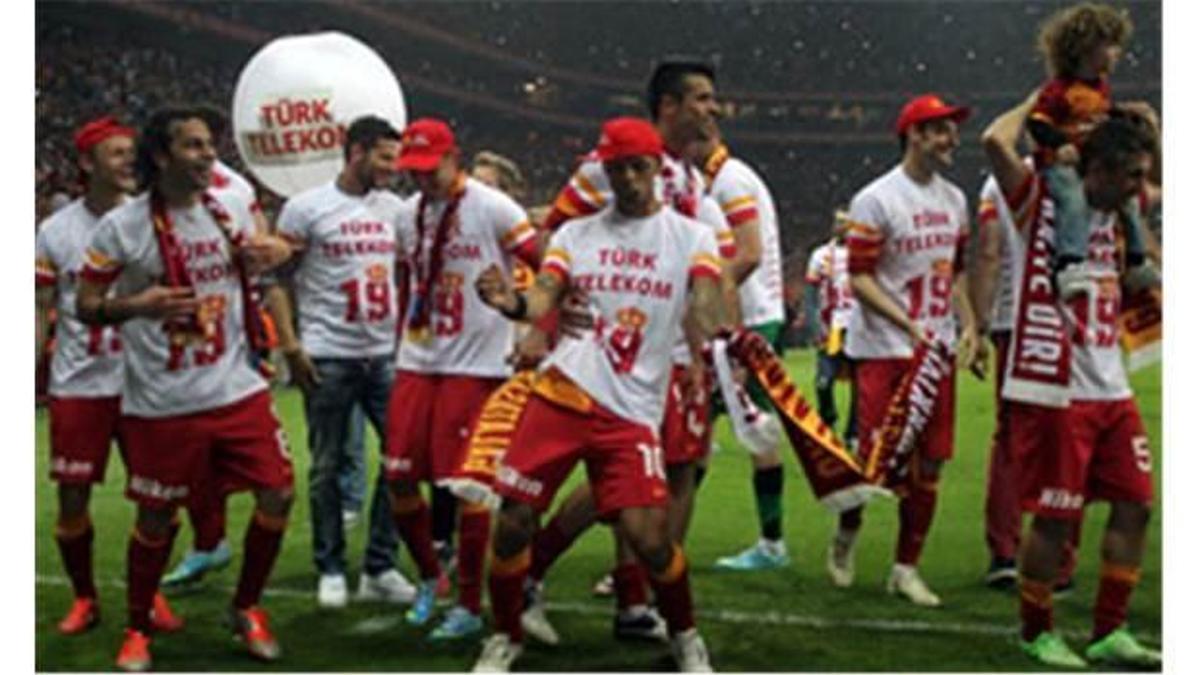 Şampiyon kupasına kavuşuyor!