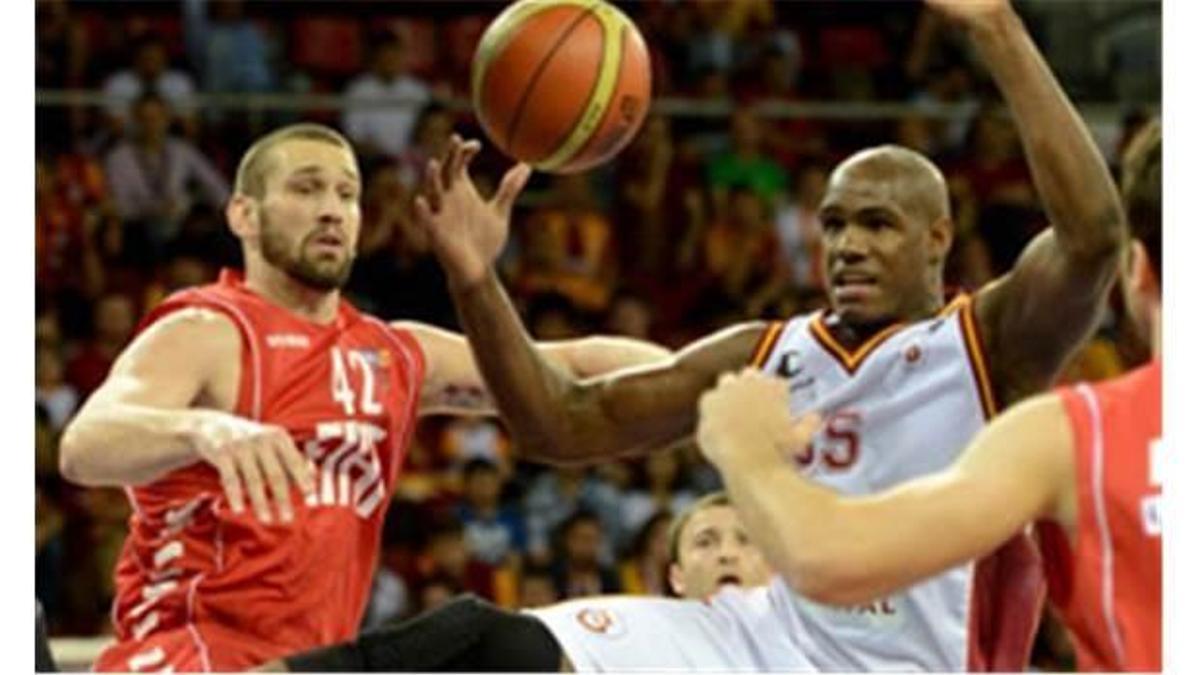 Aslan'dan dev adım!