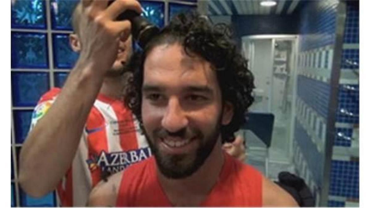Arda'nın saçları böyle gitti!