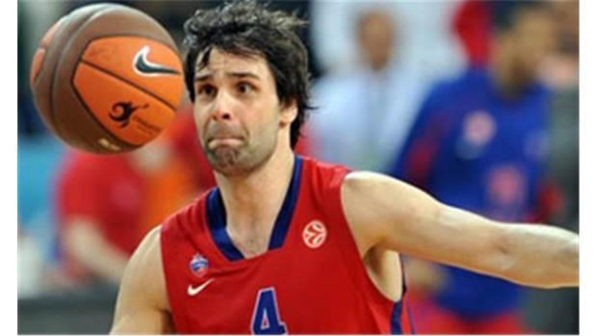 F.Bahçe Ülker'den üç bomba!