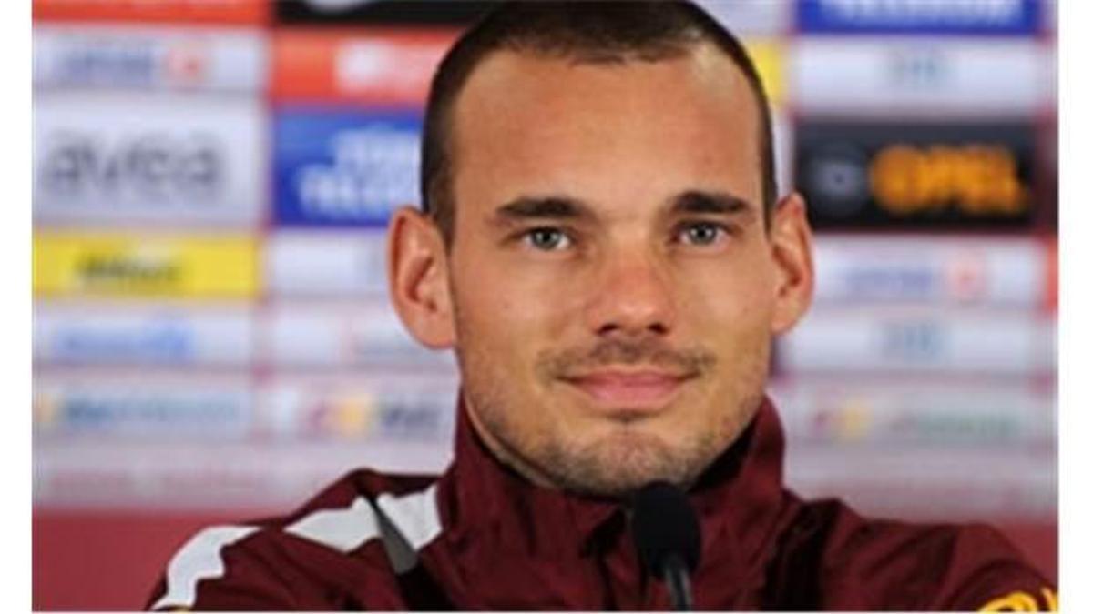 Sneijder'e destek geldi