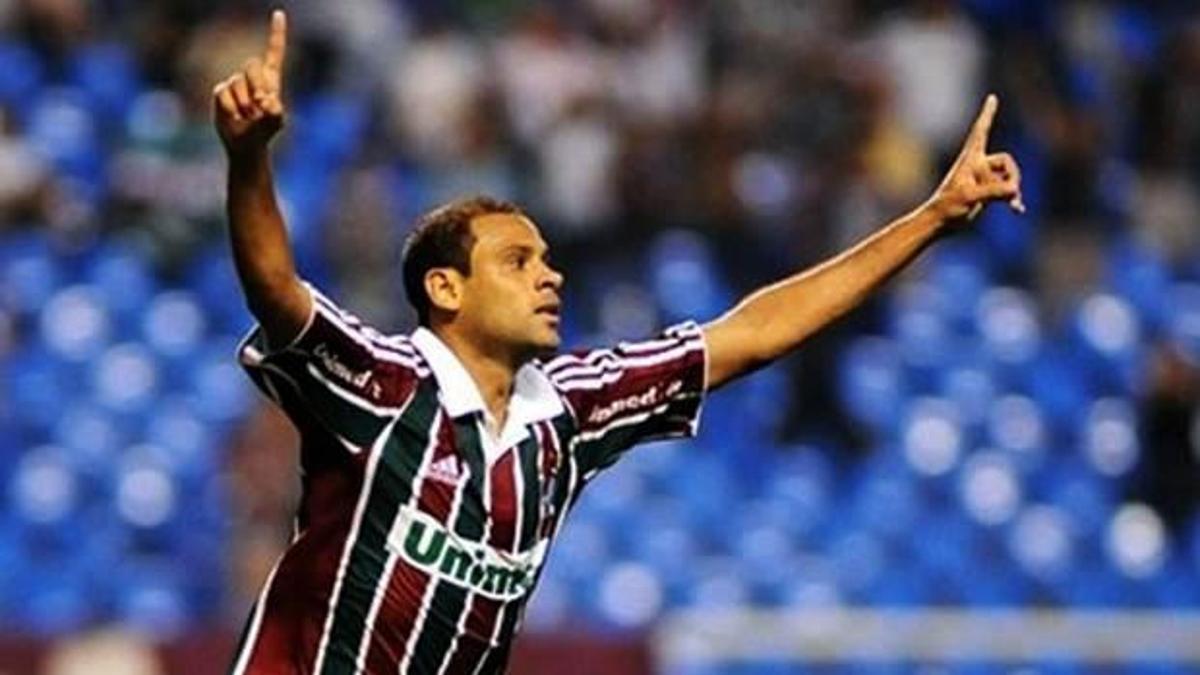 Carlinhos tekrar gündemde
