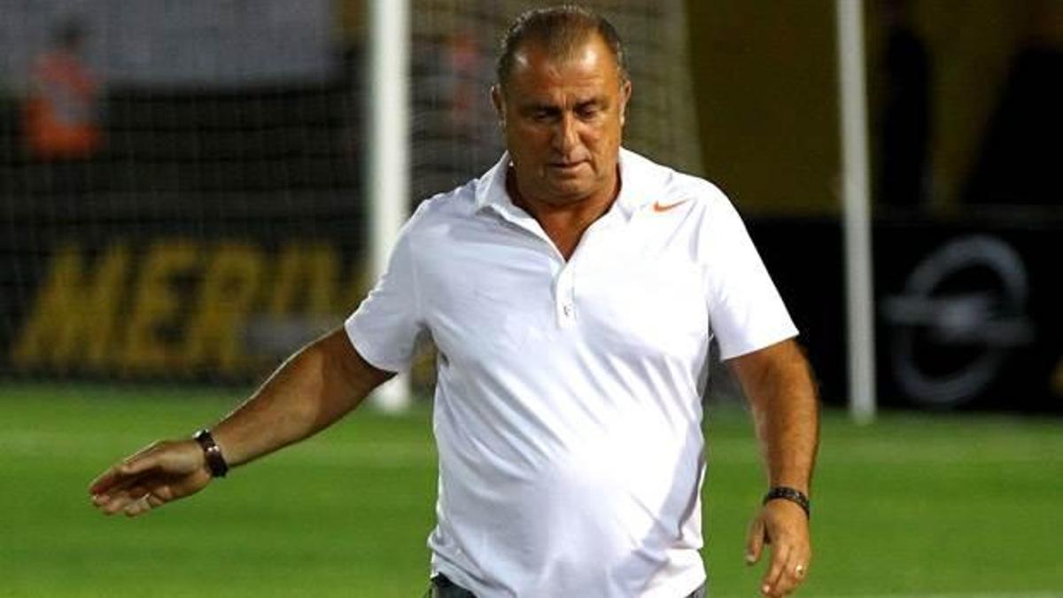 Terim'den sürpriz karar!