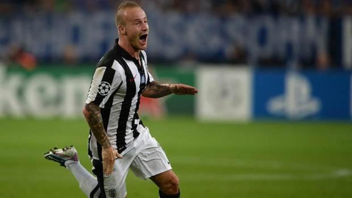 Stoch hayat verdi!