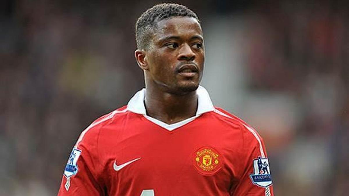 G.Saray için flaş iddia! Patrice Evra...